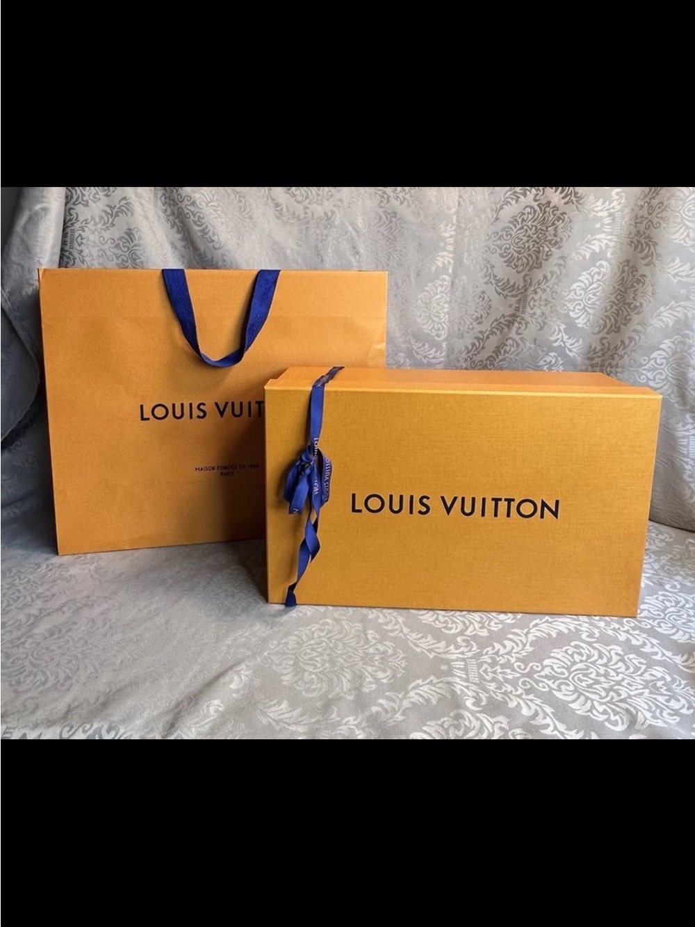 Authentic LOUIS VUITTON Large Empty Gift Bag & Shoe Box W Ribbon Empty Packaging